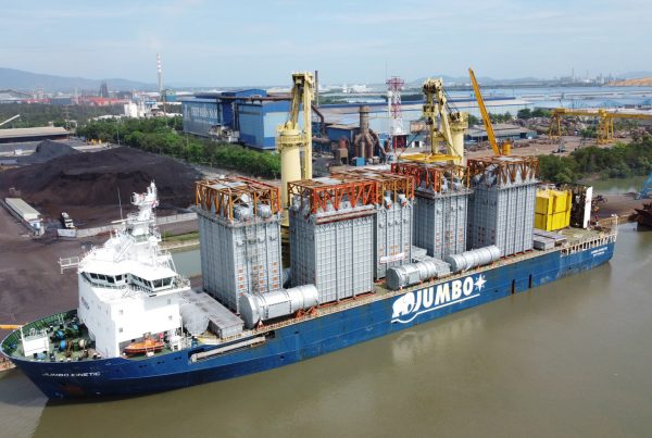 Shipping a jigsaw puzzle of cargo to the Dos Bocas refinery